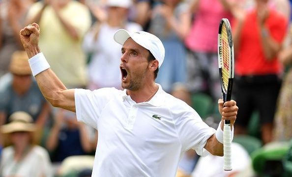 Tenisz: Szürke eminenciások csatája Wimbledonban