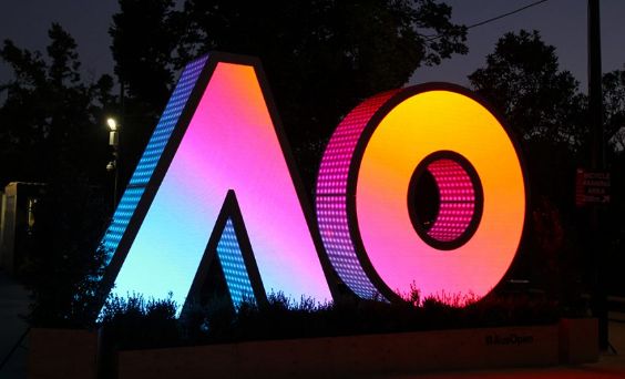 Ausztrál Open: S. Tsitsipas – J. Lehecka (24-én hajnalban)