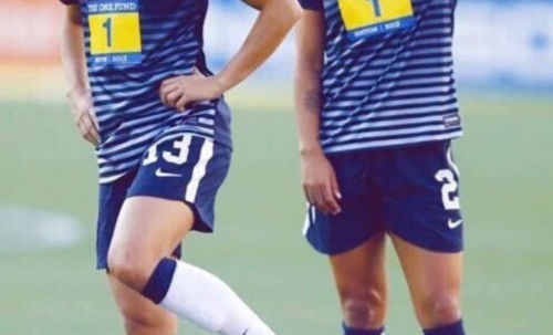 Testkép: Alex Morgan és Sydney Leroux