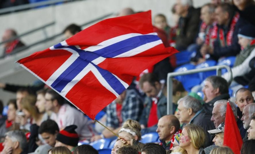 Alsóházi norvég randevú