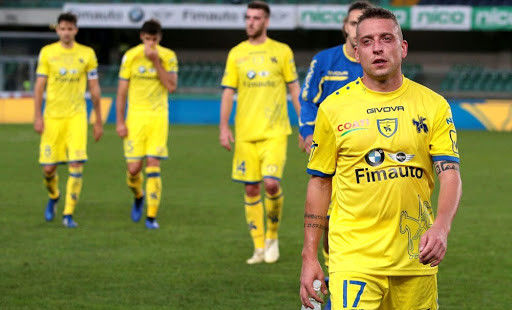 Meddig repülhetnek idén a veronai szamarak? Chievo-Cosenza.