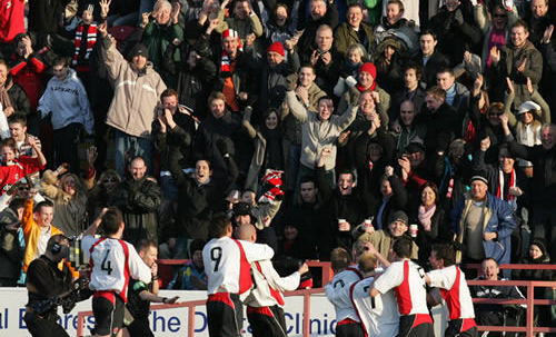 Egymásnak esnek a hegylakók!