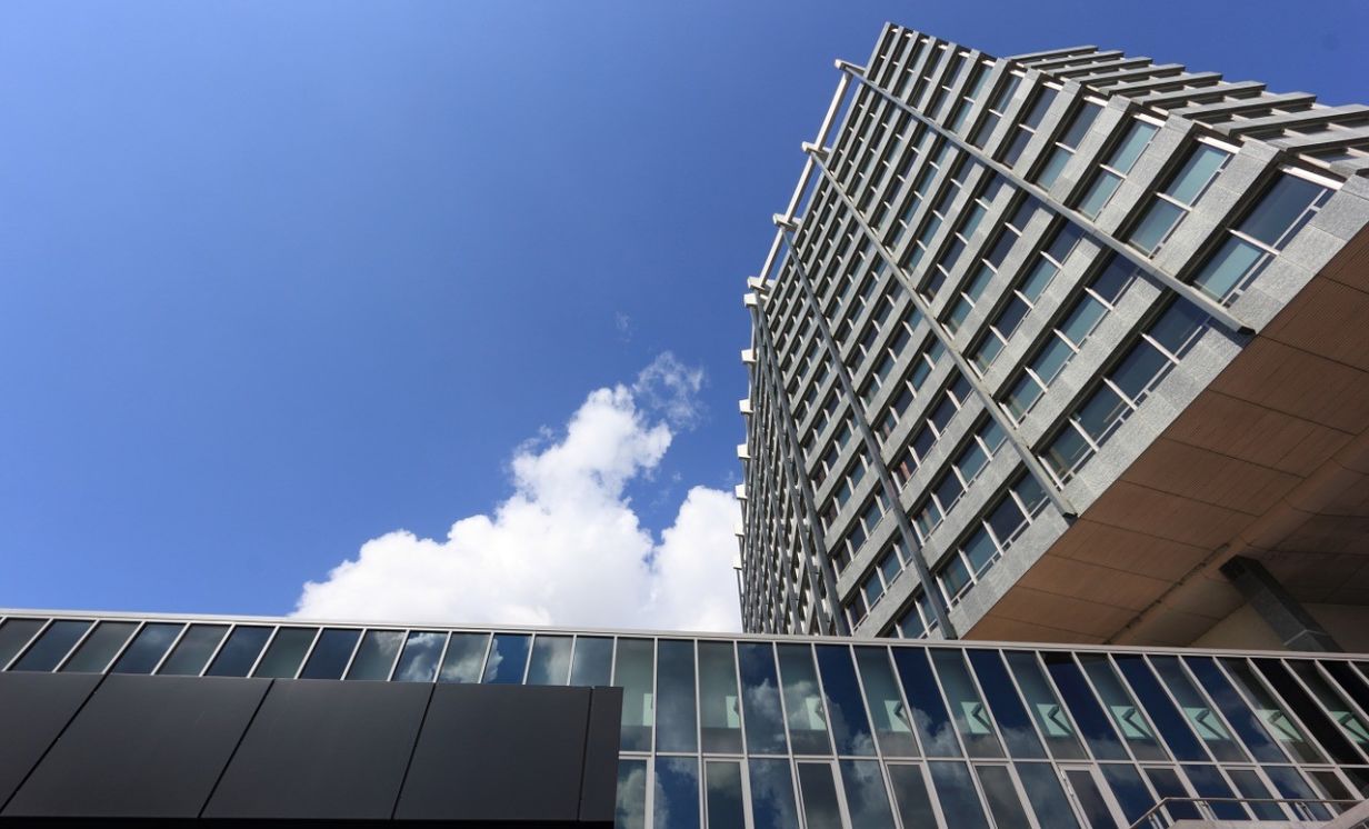 Megnehezítik az Excelsior dolgát a fiatalok?