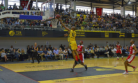 Kosárlabda LNB: Megússza a Fos?