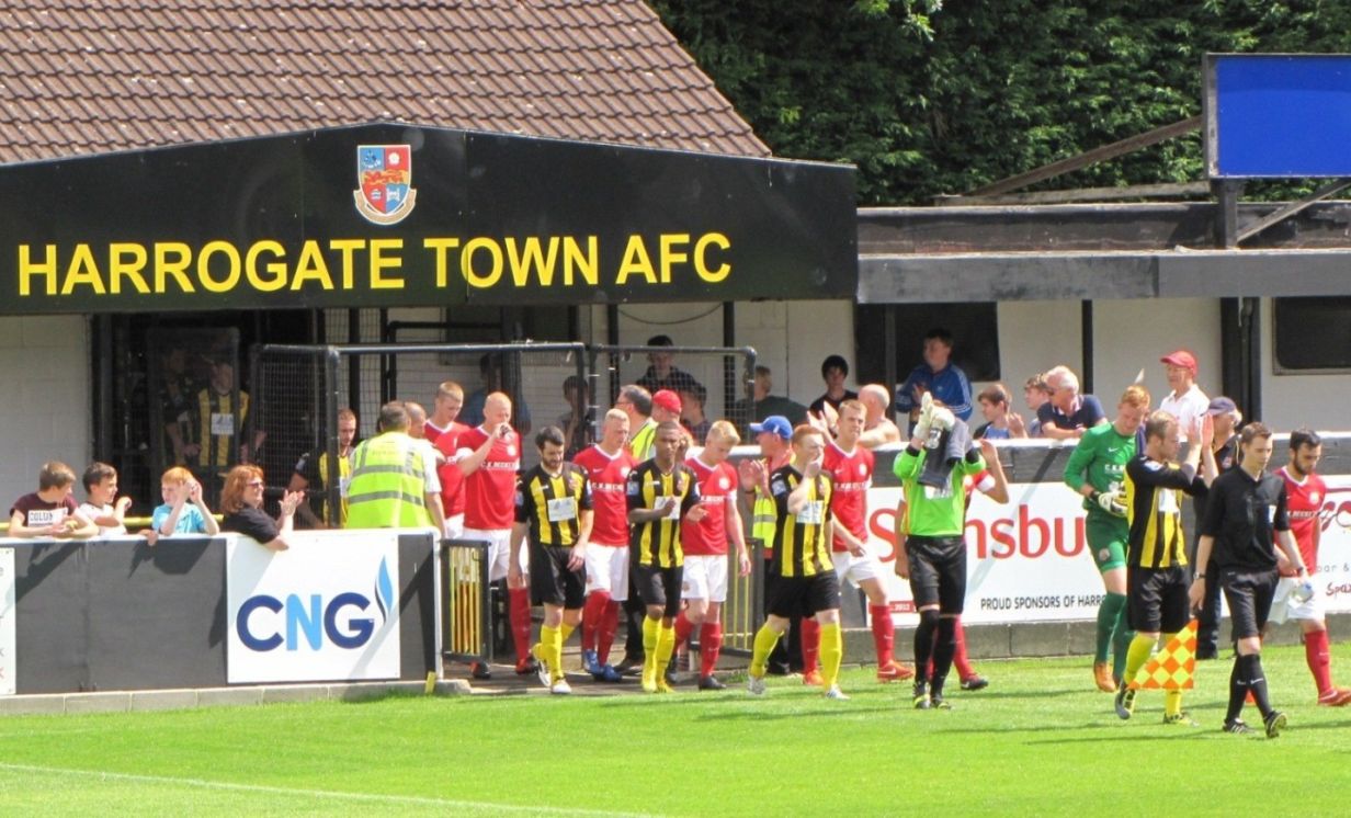 Harrogate-Salford rangadó az angol 5. vonalból!