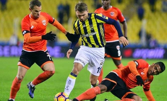 Fenerbahce-Sivasspor: A kiesés ellen menekülő Fener ma javít?