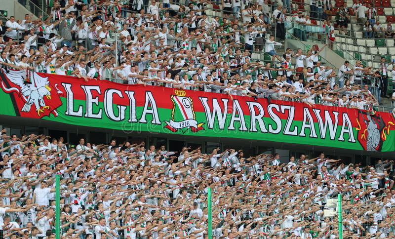 Szelvényajánló: Fókuszban Svédország és a Legia Varsó nagyszombati vendégjátéka!