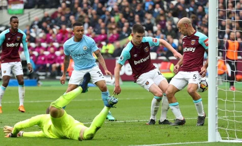 Premier Liga: Kik laknak jól ebédidőben a Kalapácsok, vagy a Kékek?