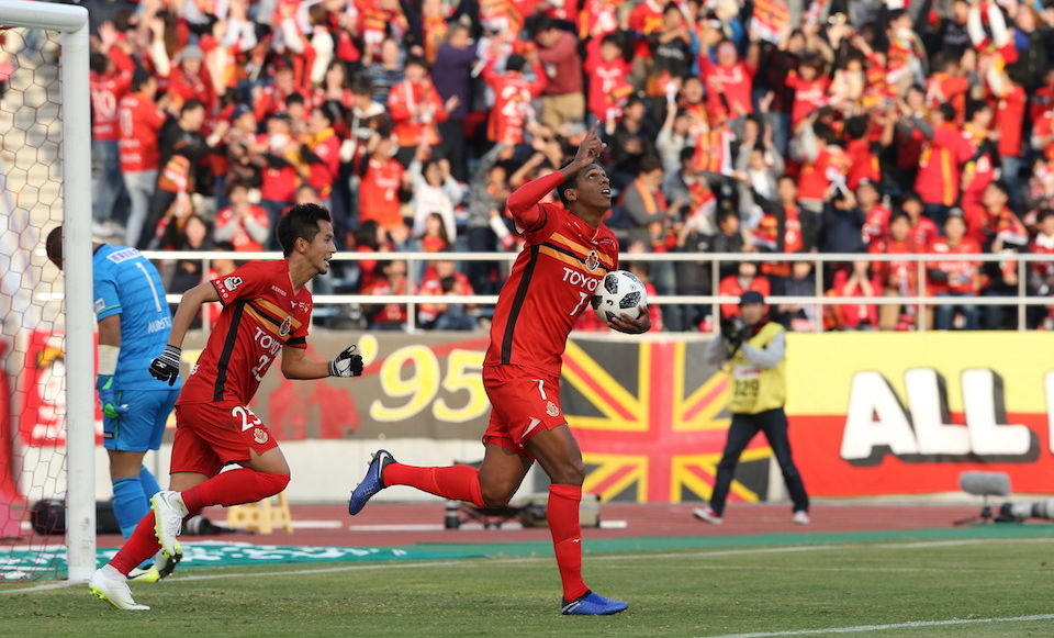 Labdarúgás, J-League: A Nagoya újra győzelmet ünnepelhet!