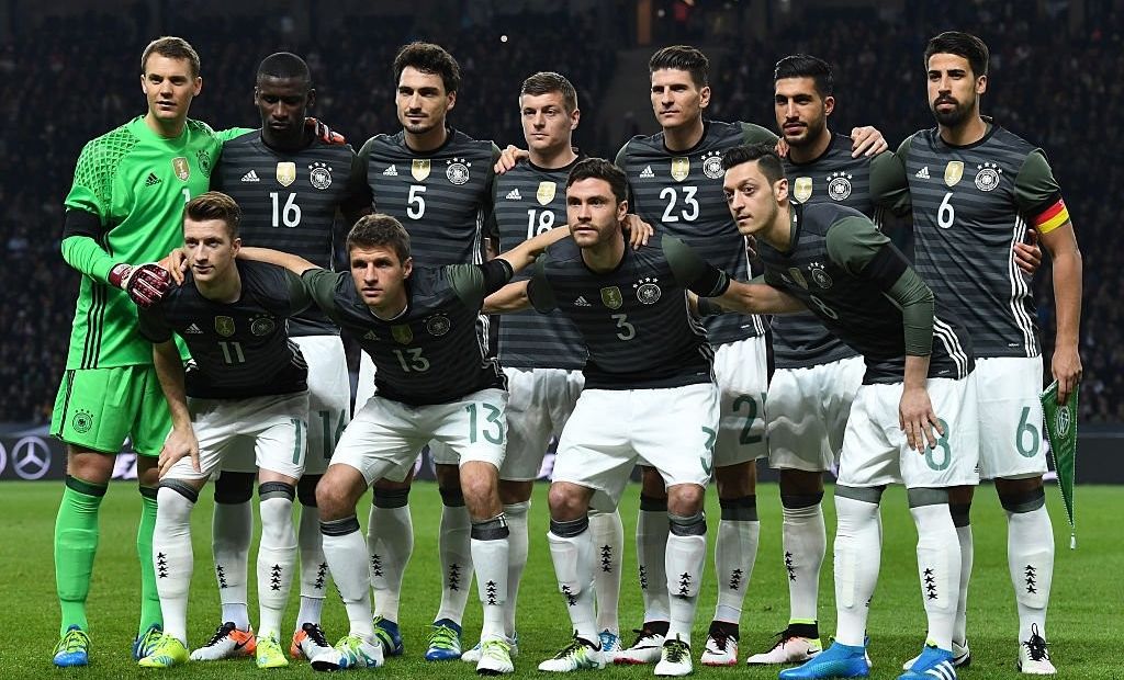 A világbajnok ellen bizonyíthatnak a németek