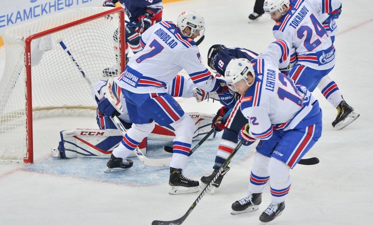 KHL: feláll a padlóról a SZKA?