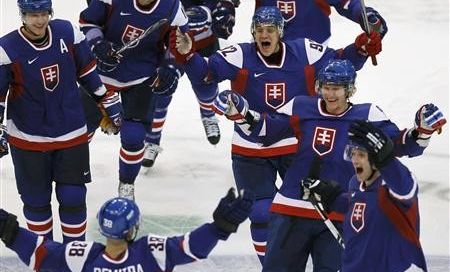 Pihent Szlovákok verhetik Szlovéniát a jégen!