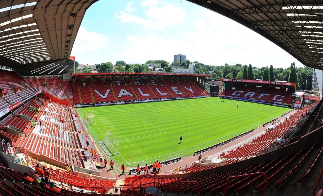 FA Kupa: Óvatos duhajok a The Valley-ban!