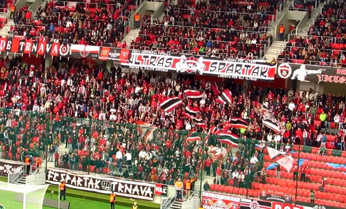 Jöhet a gólváltás!