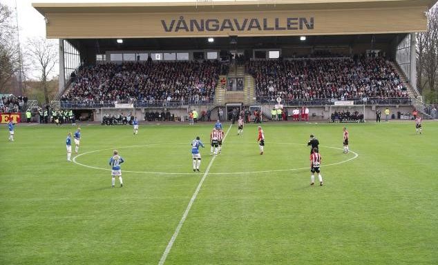 Ki nyeri a kiesési rangadót?